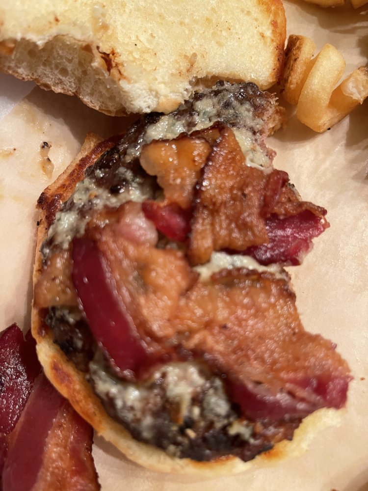 Hootie's Burger Bar