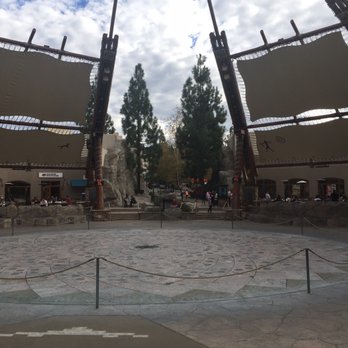 Viejas casino number