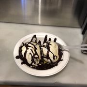 The Dainty Gentleman sundae. Honey lavender ice cream with olive oil, hot fudge and sea salt flakes! It was an amazing combination!