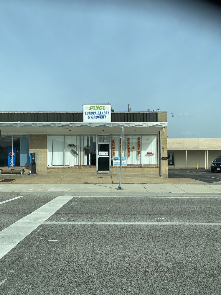 Sunce Europa Bakery & Grocery