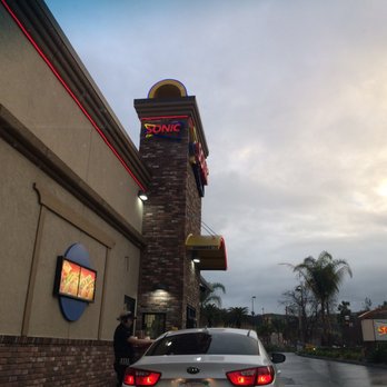 Sonic Drive In 148 Photos 241 Reviews Fast Food 40 Rio Photo Of Sonic Drive In Pomona Ca United States