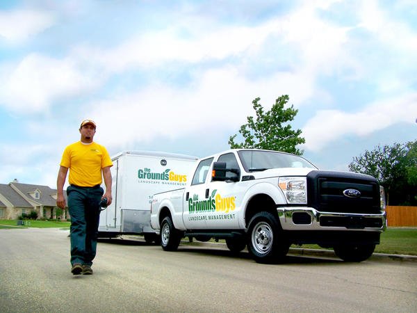 The Grounds Guys of Tarpon Springs