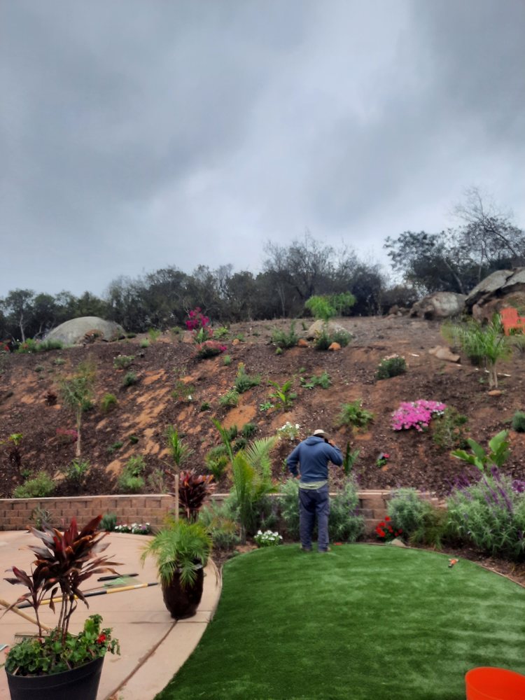 Rubén Landscaping & Construction