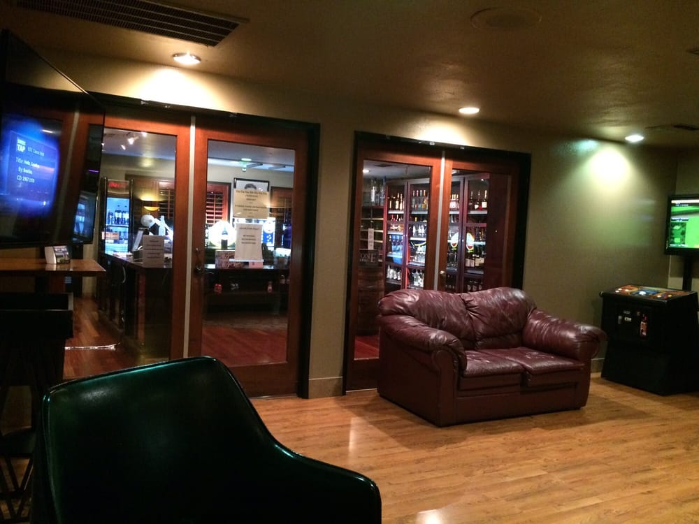 BJ’s Cocktail Lounge CLOSED 28 Photos & 50 Reviews Lounges 218