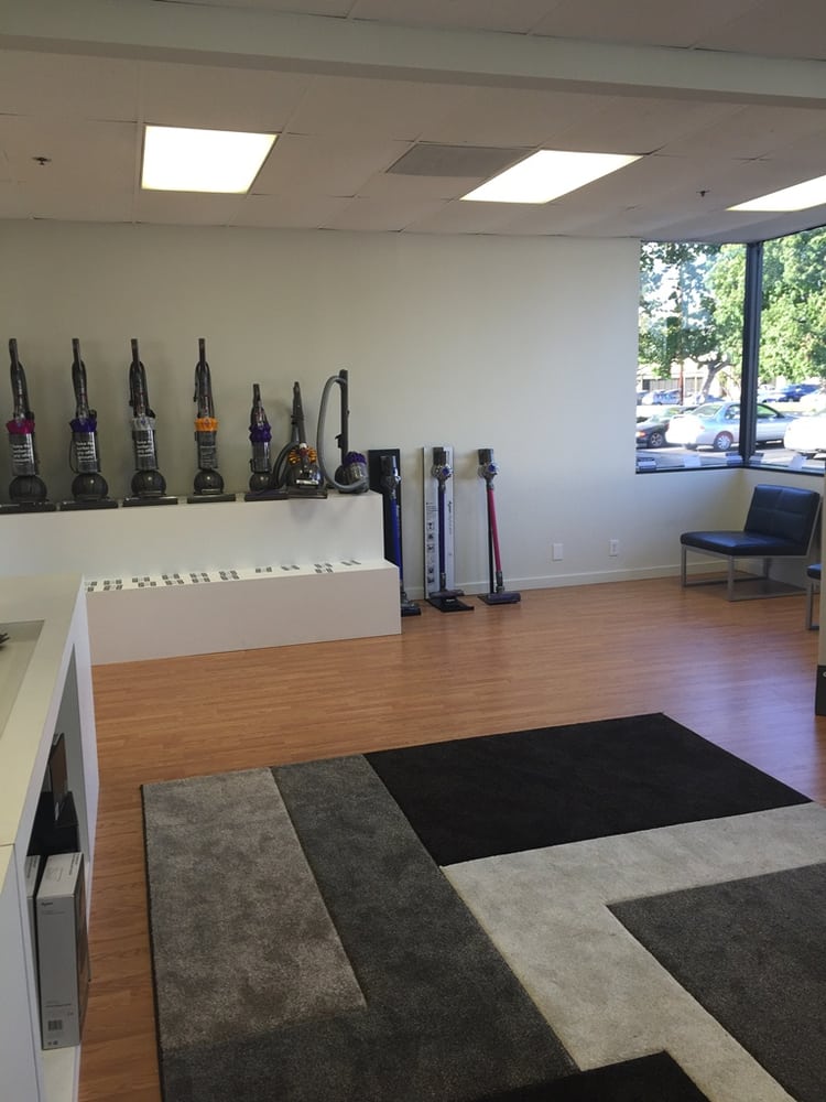Dyson Service Center