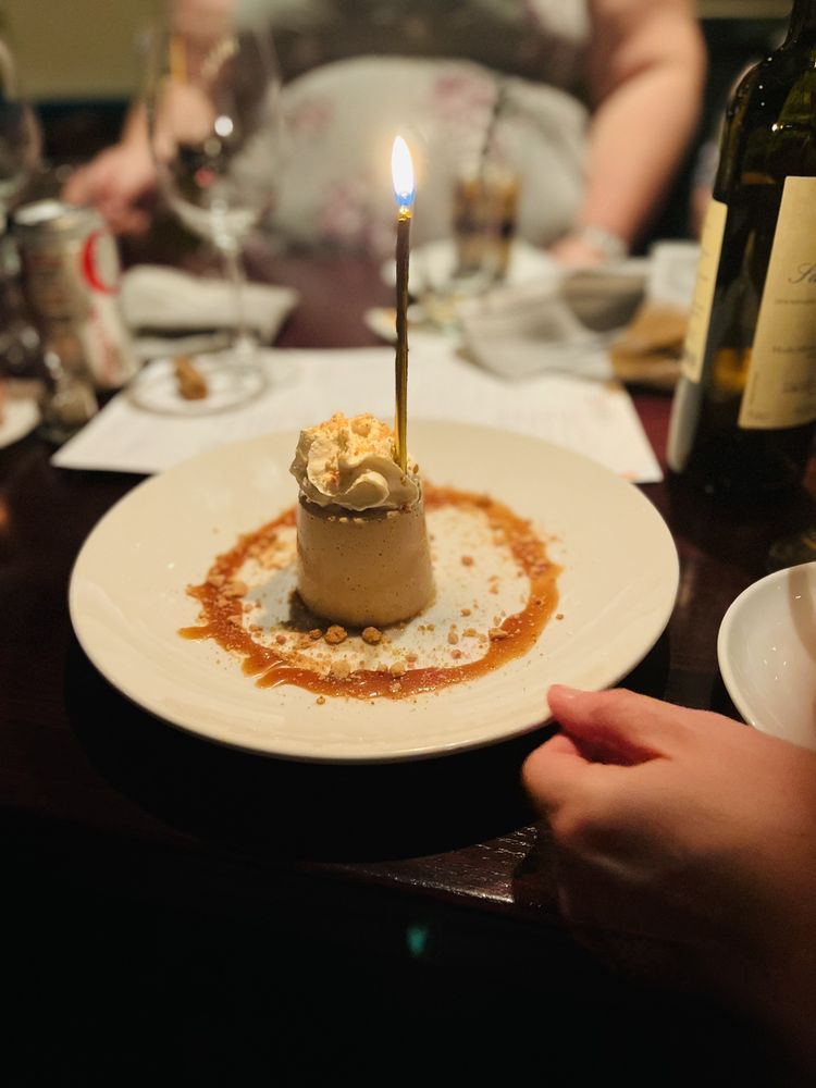 Gusto Italian Kitchen & Wine Bar