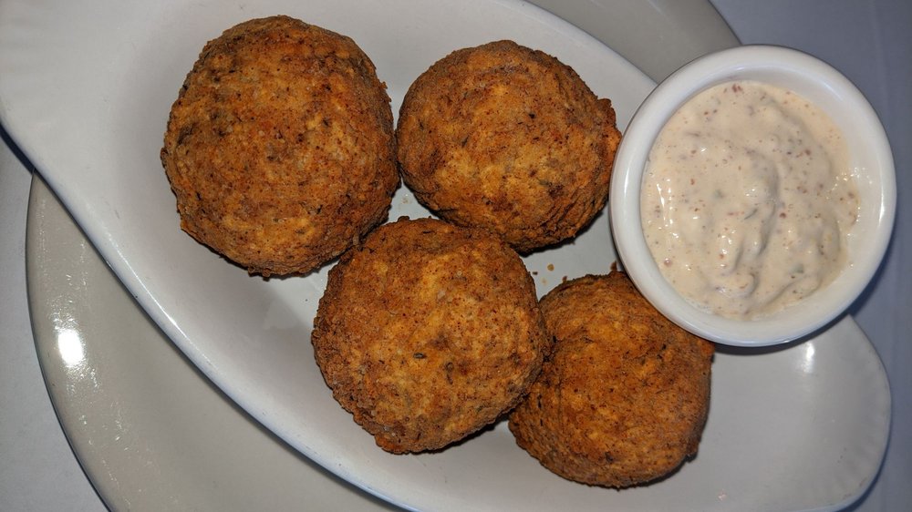 Eugene’s Gulf Coast Cuisine Eugene’s Gulf Coast Cuisine