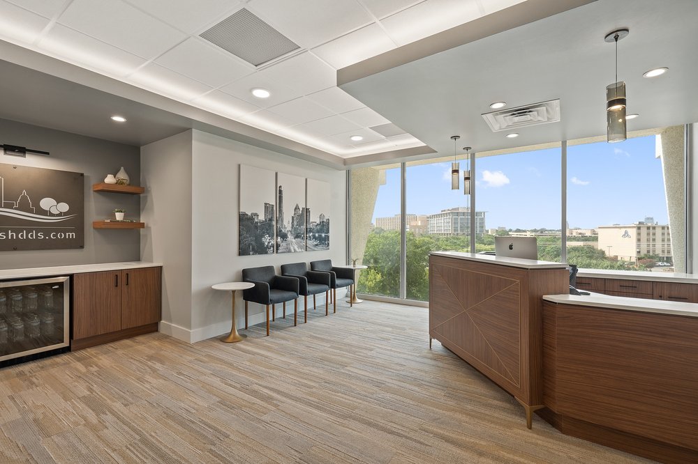 image of business Gary L. Cash, DDS