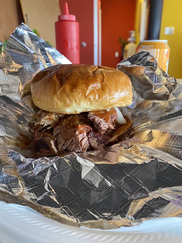 Johnny's Pit Barbeque