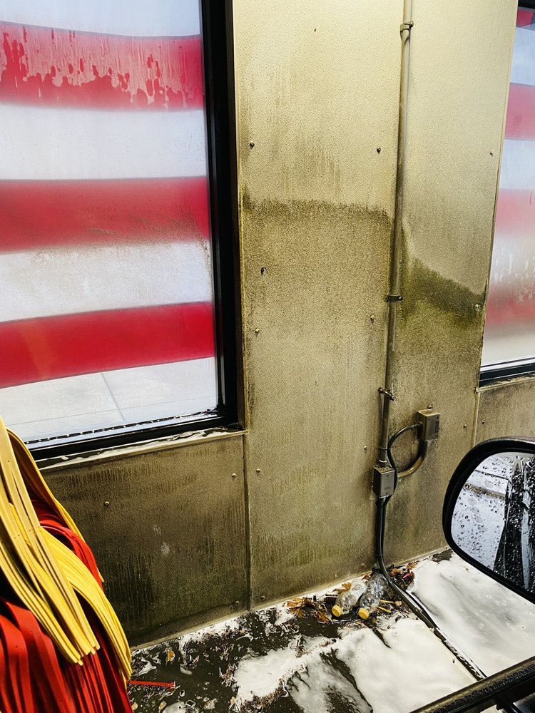 Sea Breeze Gas & Grocery