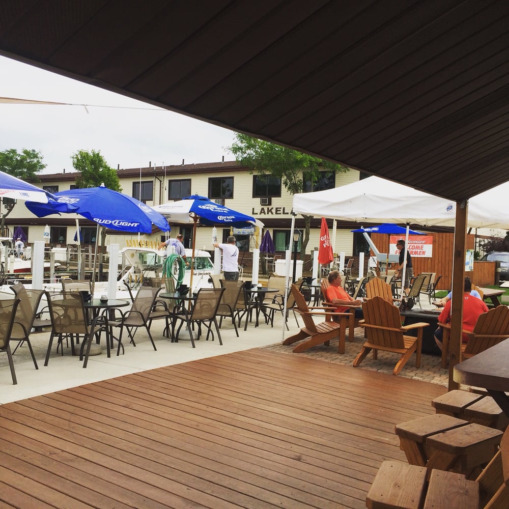 The Bait House 19 Photos & 10 Reviews Bars 201273 E Perry St