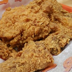 photo of popeyes louisiana kitchen toronto on canada crispy juicy - Popeyes Louisiana Kitchen Spicy Chicken Wing photo of popeyes louisiana kitchen toronto on canada crispy juicy - Popeyes Louisiana Kitchen Spicy Chicken Wing