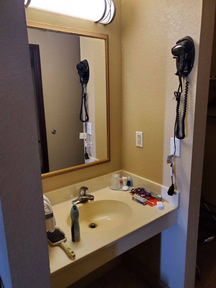 Rodeway Inn