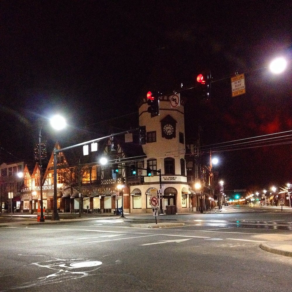 Coolidge Corner 56 Reviews Local Flavor Beacon St And Harvard St