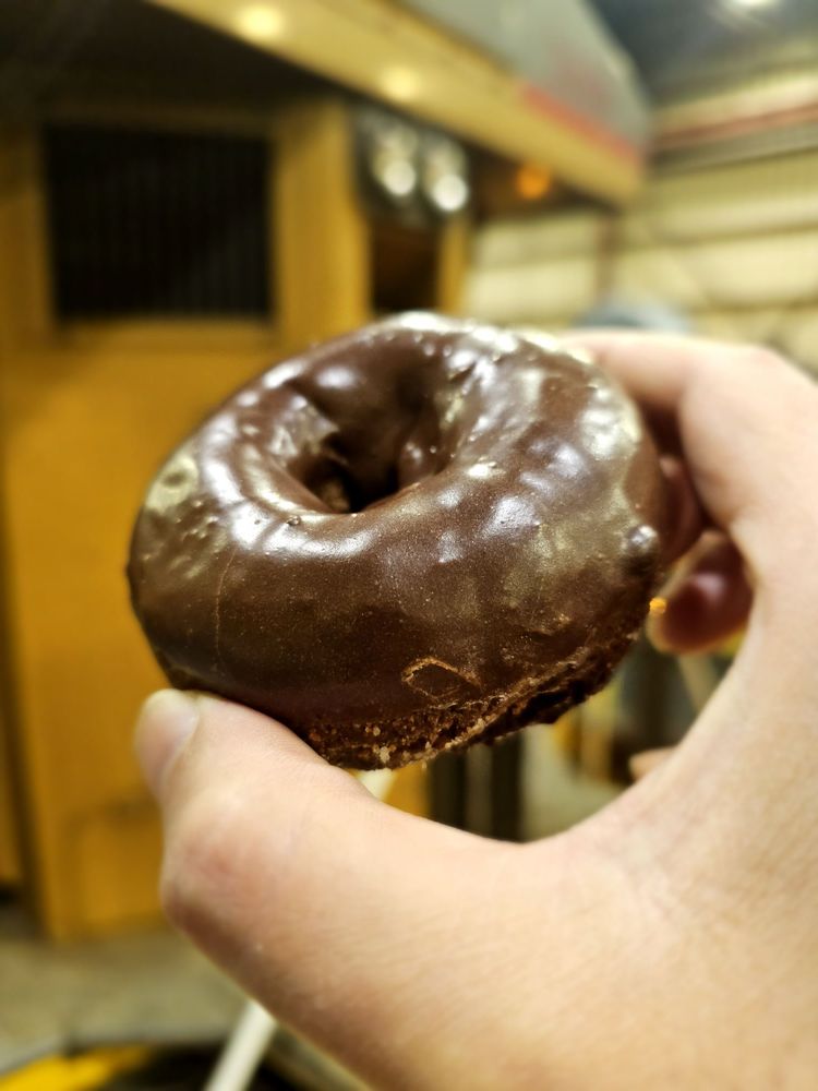Alex Donut Shop