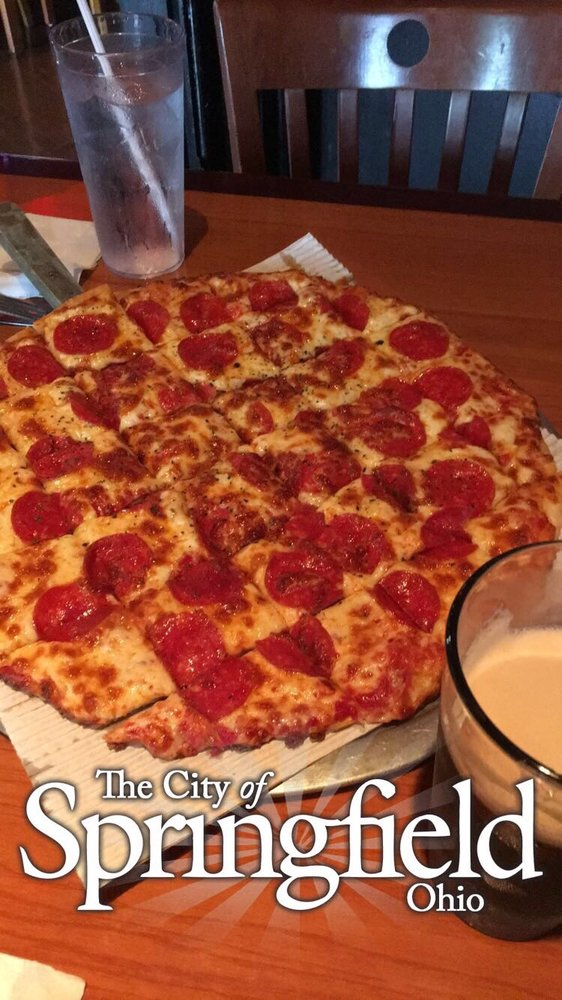 Paddys Pizza Pizza 625 N Limestone St, Springfield, OH Restaurant