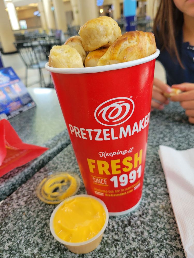 Pretzelmaker