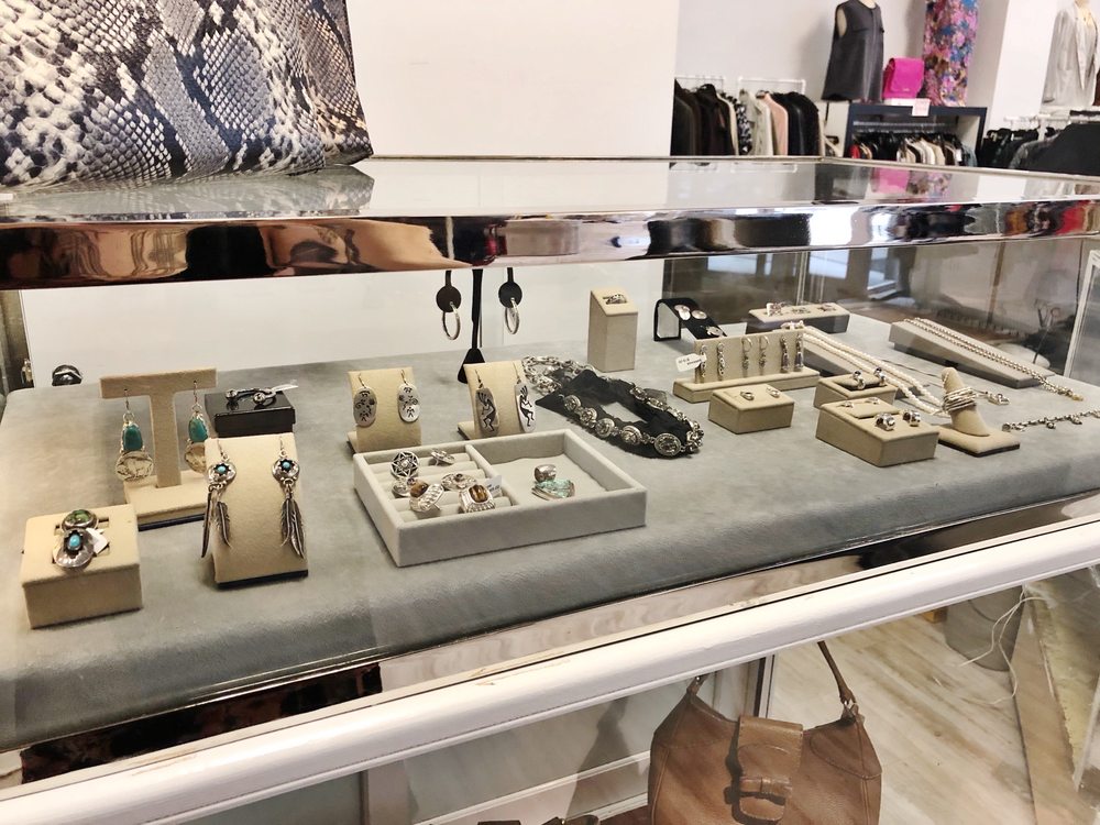 Alexandra's Designer Consignment