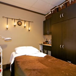 Accentual Nail Studio And Spa Kelowna Accentual Nail Studio And Spa Kelowna