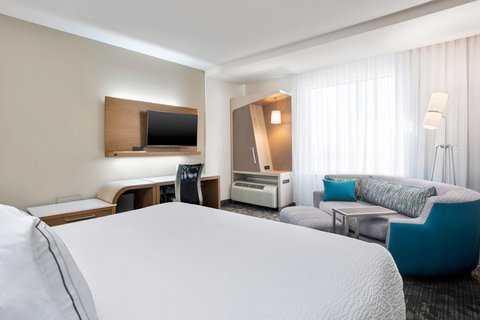 Courtyard by Marriott Houston Katy Mills
