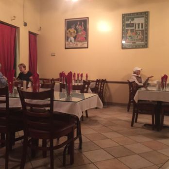 India S Restaurant 79 Photos 134 Reviews Indian 9802 Photo Of India S Restaurant Jacksonville Fl United States Its Decoration Is Simple