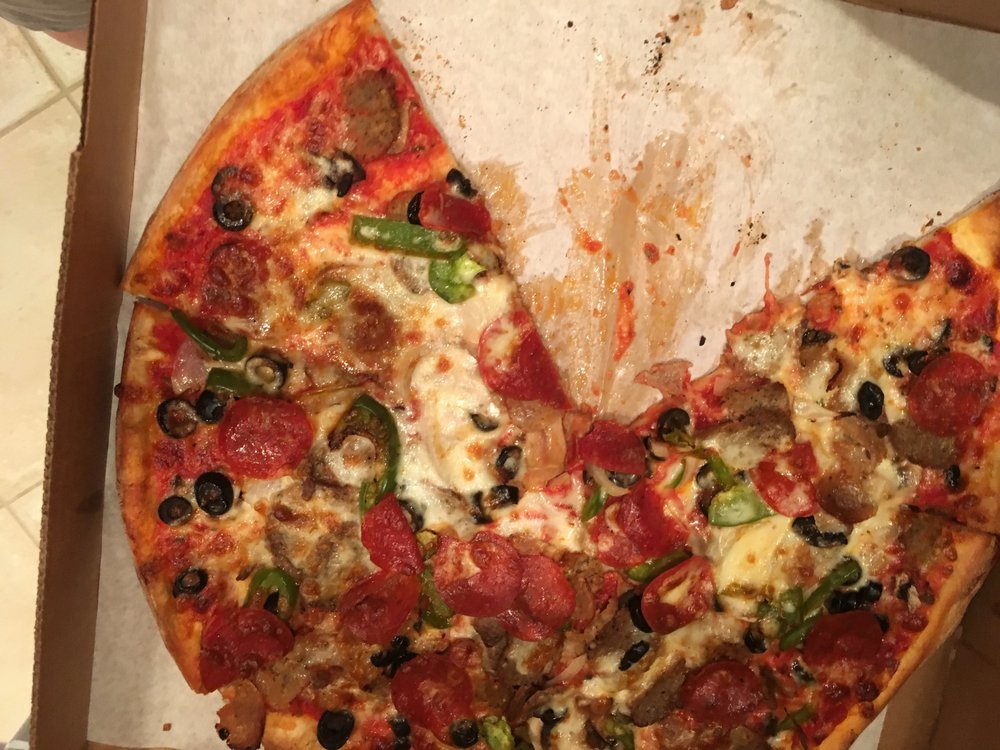 Valentino Pizzeria Trattoria 37 Photos & 142 Reviews Pizza 4045