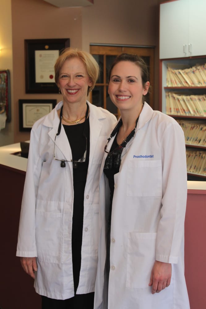 image of business Oak Park Prosthodontics