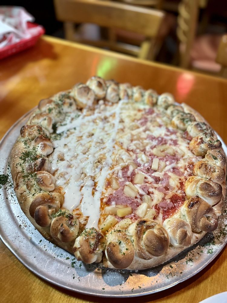 Munchy’s Pizza & Wings