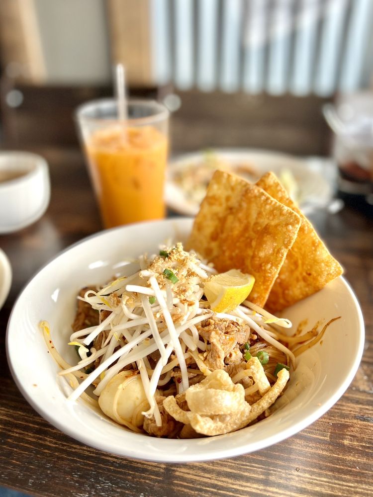 Larb Thai Food & Tapas