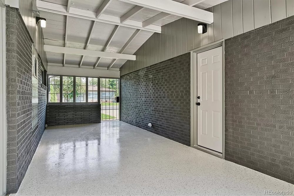 image of business 303 Construction