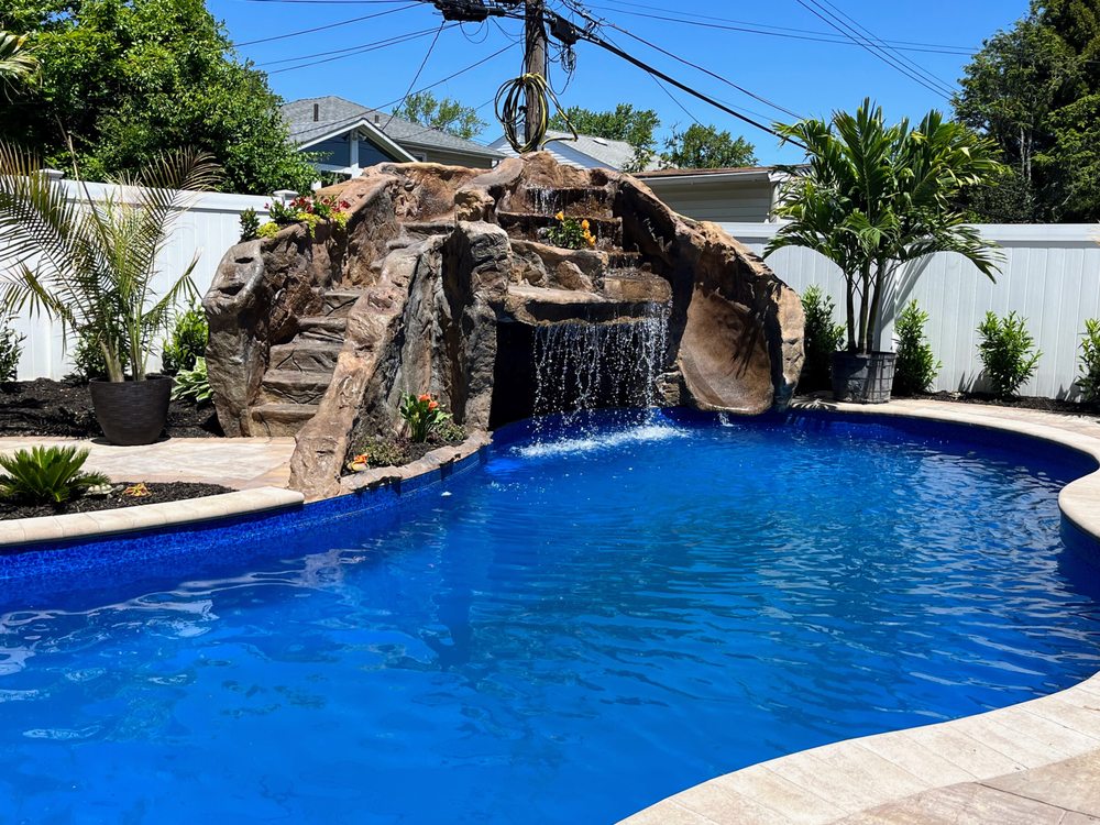 Suffolk Pool