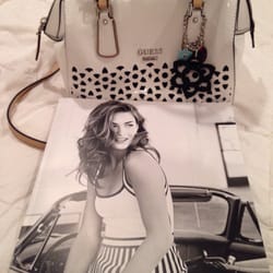 Guess 8903 11 Photos Accessories 1101 Robson St West Photo Of Guess 8903 Vancouver Bc Canada