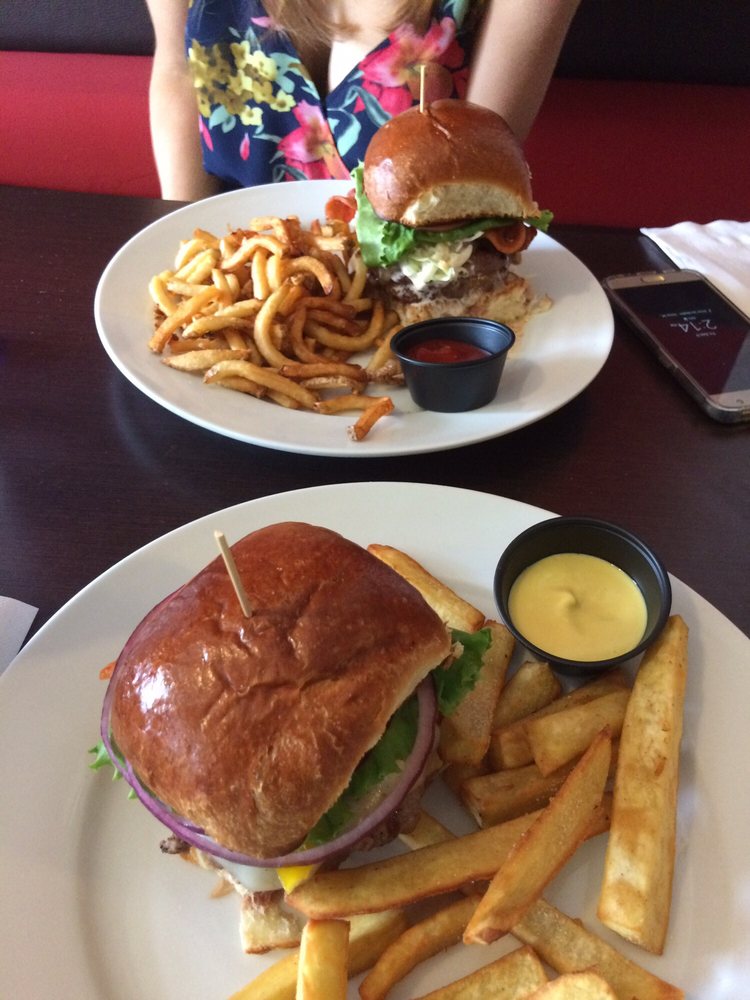 phillip burger y american