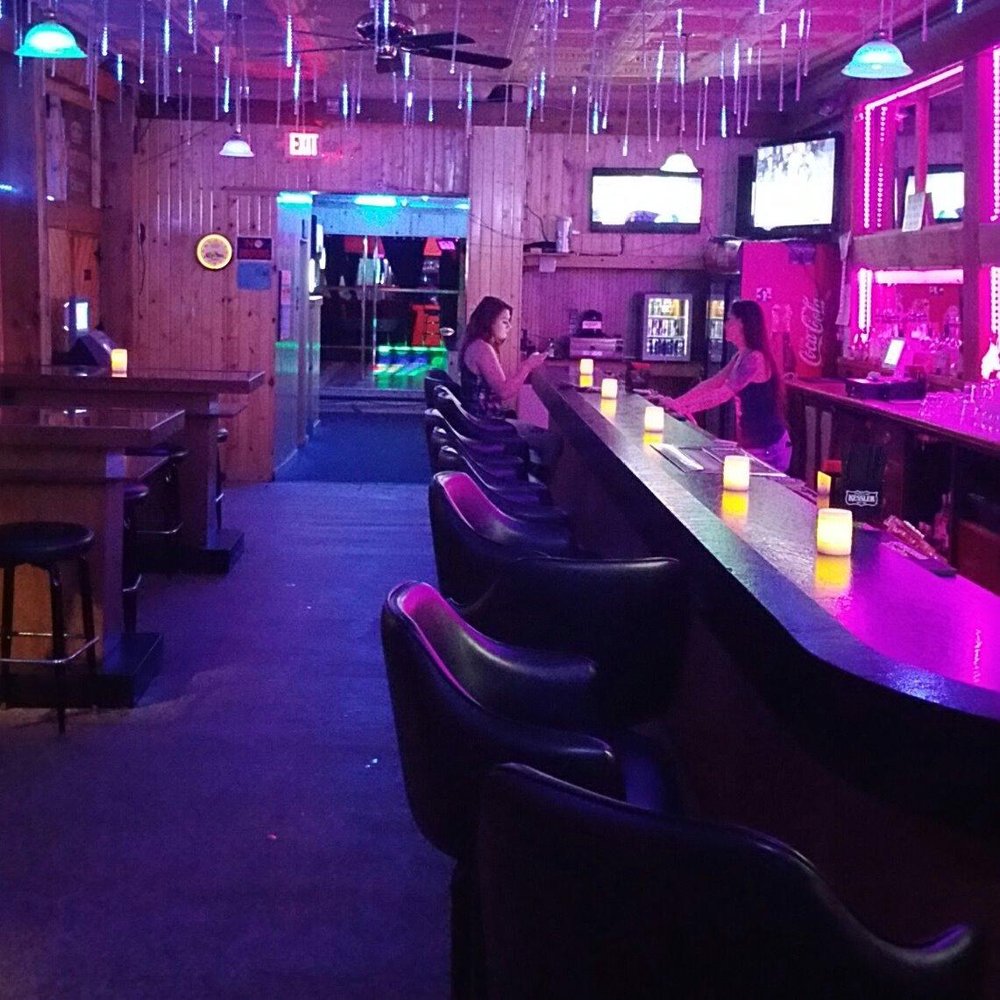 Club Michigan Bars 908 Michigan Ave, Sheboygan, WI Phone Number