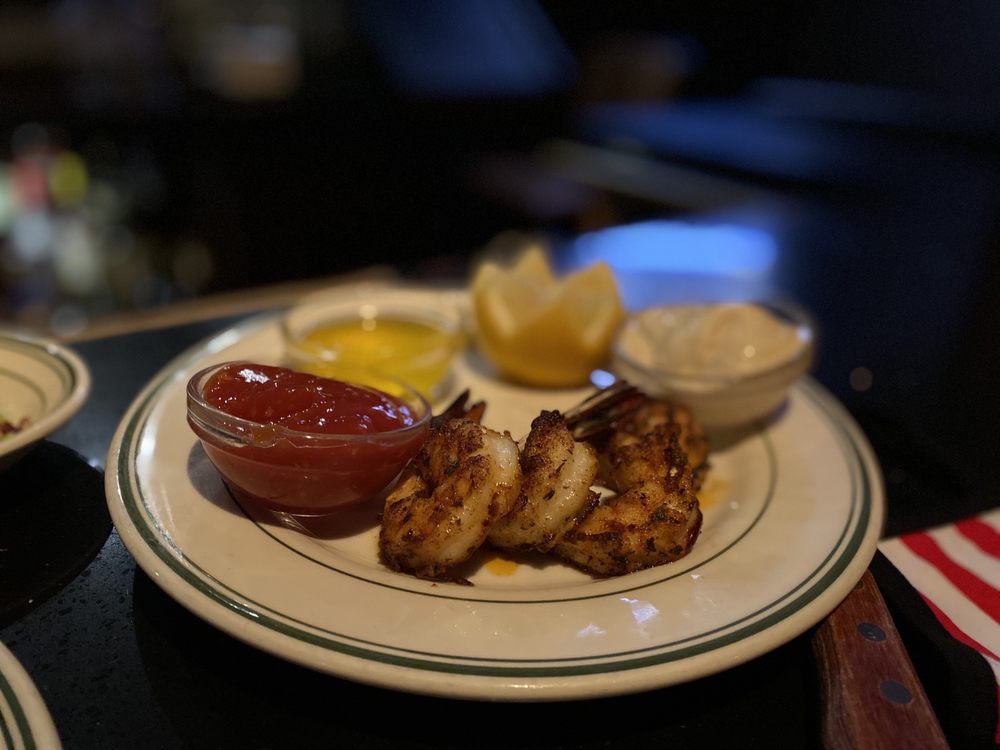 Red Tracton's Steakhouse