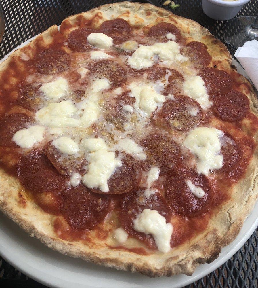 Rustica Pizza Vino