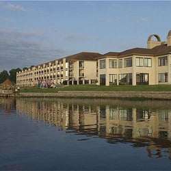Holiday Inn Hotel Guntersville Closed Hotels 2140 Gunter Ave Photo Of Holiday Inn Hotel Guntersville Al United States