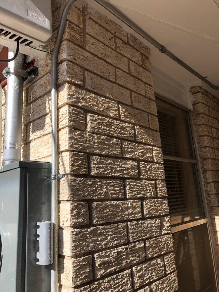 Lorenzo's Contractors Roofing & Home Remodeling