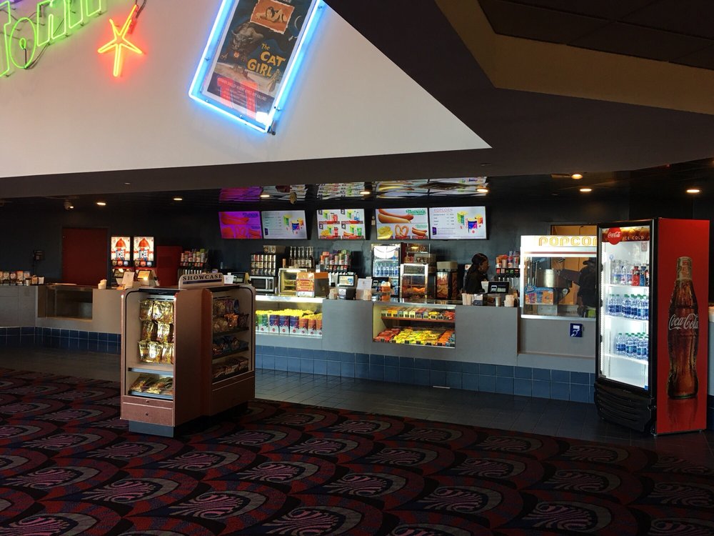 Showcase Cinemas Bridgeport 13 Photos & 15 Reviews Cinema 286