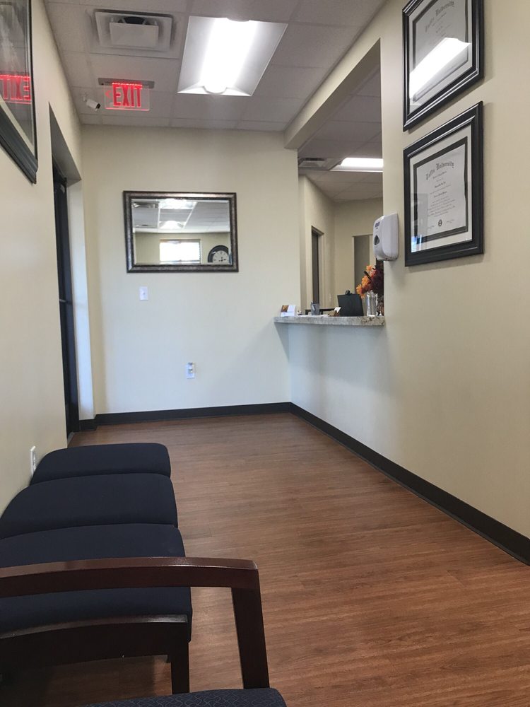 image of business Lee Family Dentistry