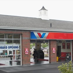 valvoline instant oil change 13 reviews oil change stations valvoline store