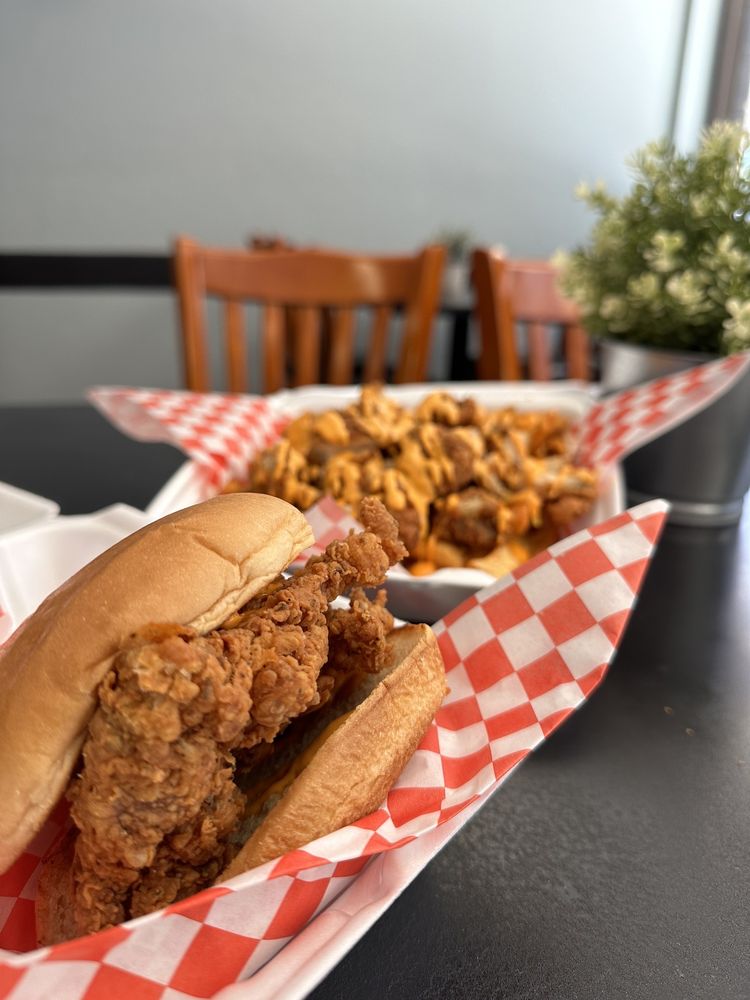 Eat at Clark’s