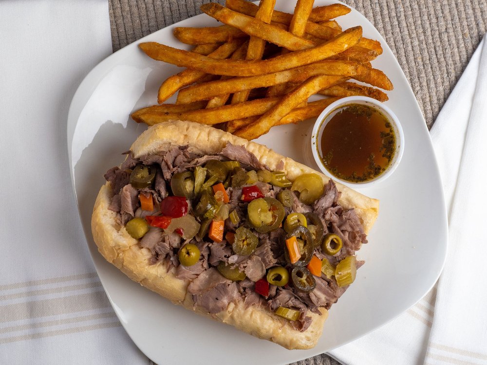 Cal’s Chicago Style Eatery Cal’s Chicago Style Eatery
