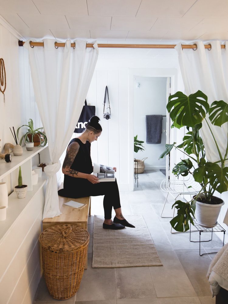 image of business Othr/space