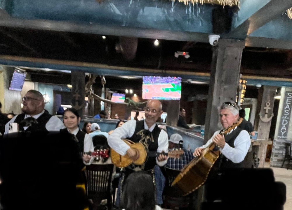 El Malecon Mariscos & Bar