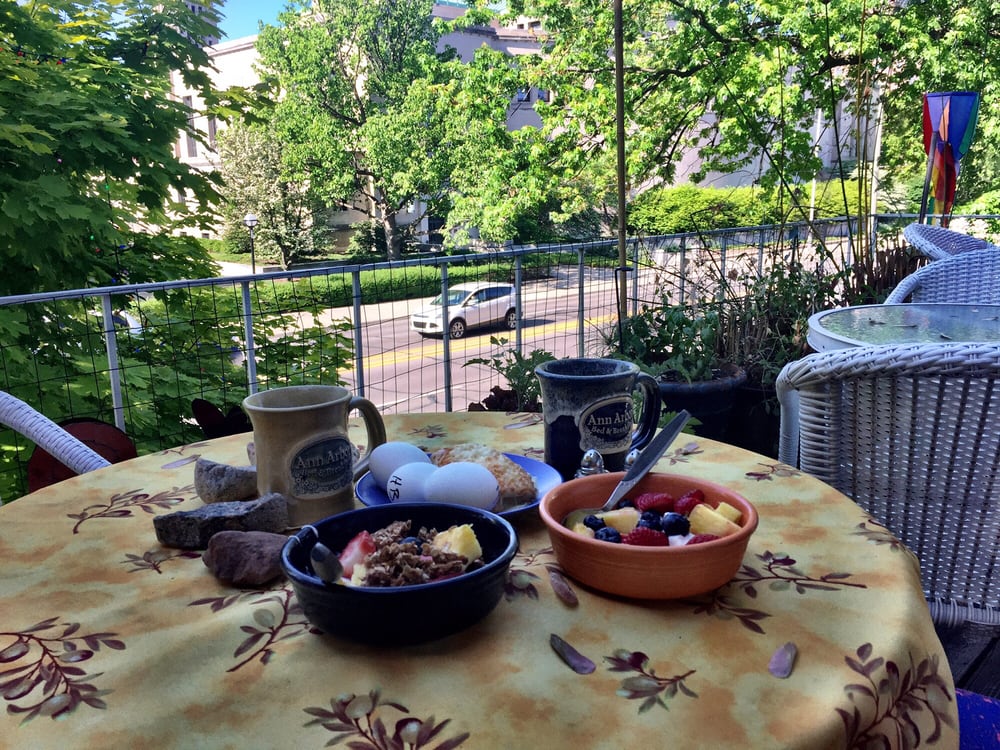 Ann Arbor Bed and Breakfast 21 Photos & 14 Reviews Bed & Breakfast