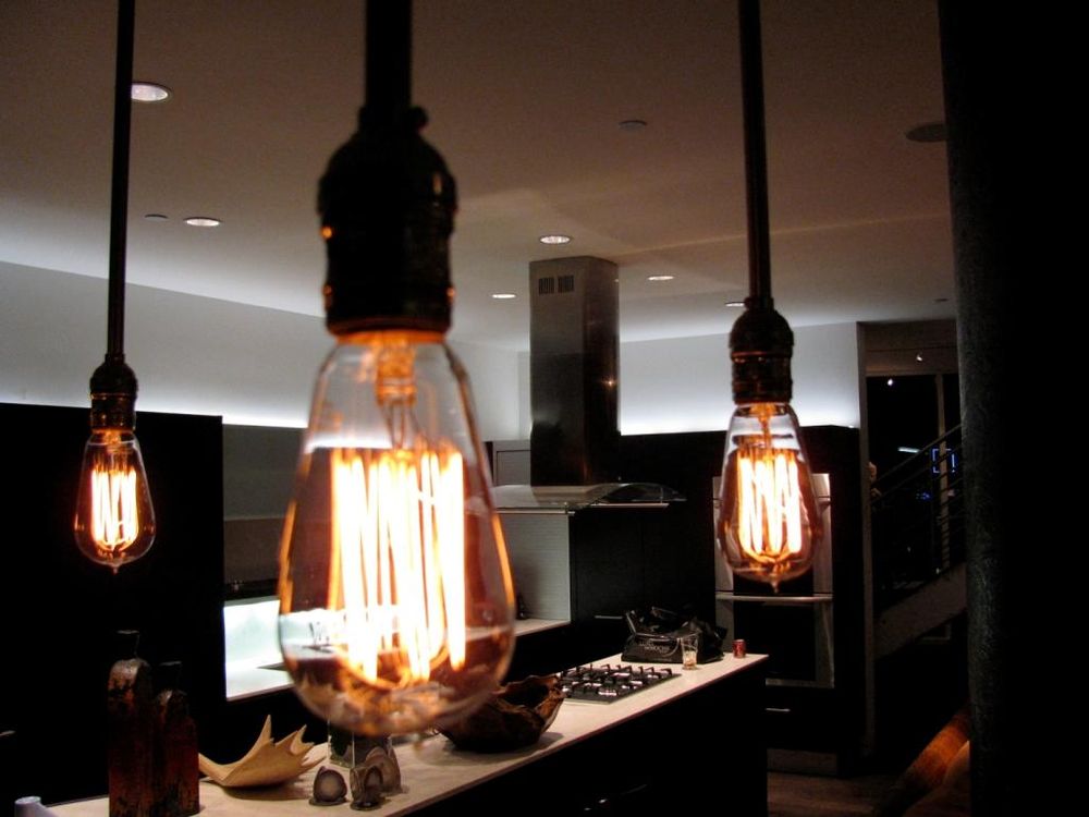 Quatro Lighting Designs