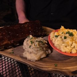 The Best 10 Restaurants In Evansville Last Updated December 1 The Der Pig