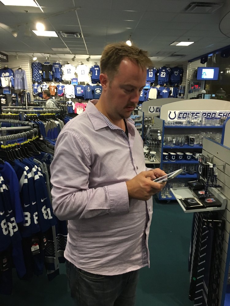 Indianapolis Colts Pro Shop Sports Wear 49 W Maryland St, Mile