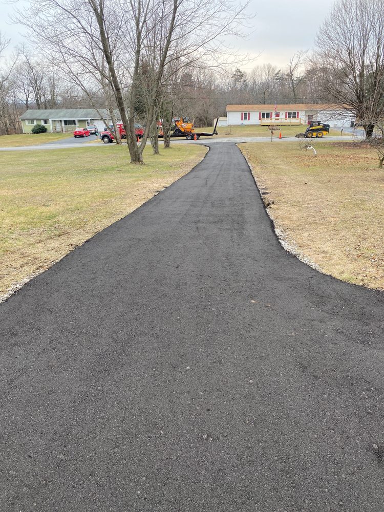 image of business Immanuel Randolph Paving Inc.